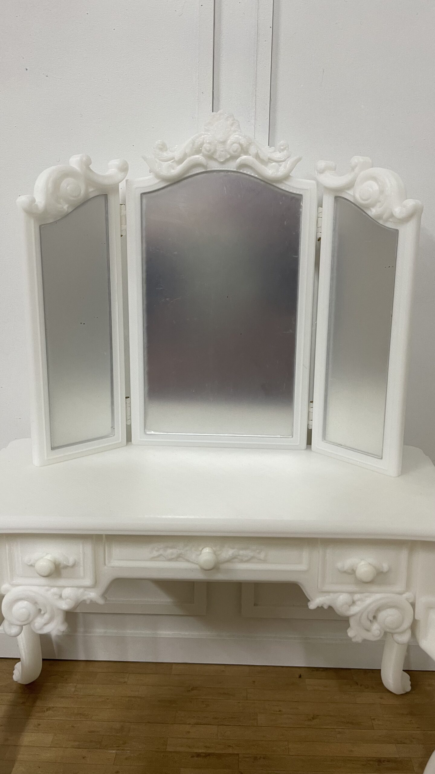 Espelho triplo provençal